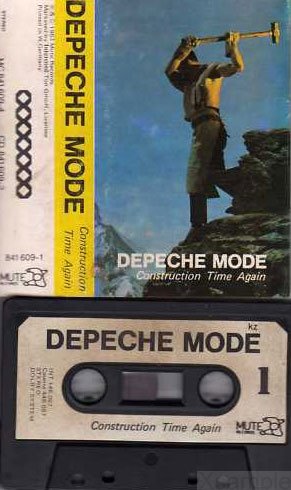 Bild vom Coverinlay und der MC.