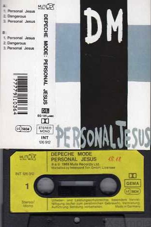 Bild vom Coverinlay und der MC.