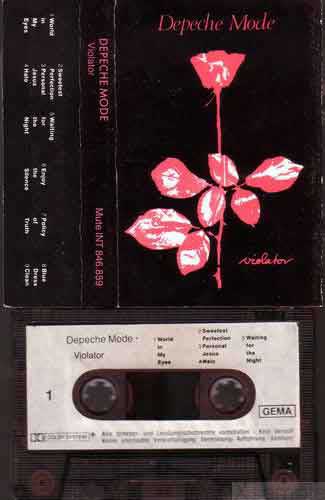 Bild vom Coverinlay und der MC.