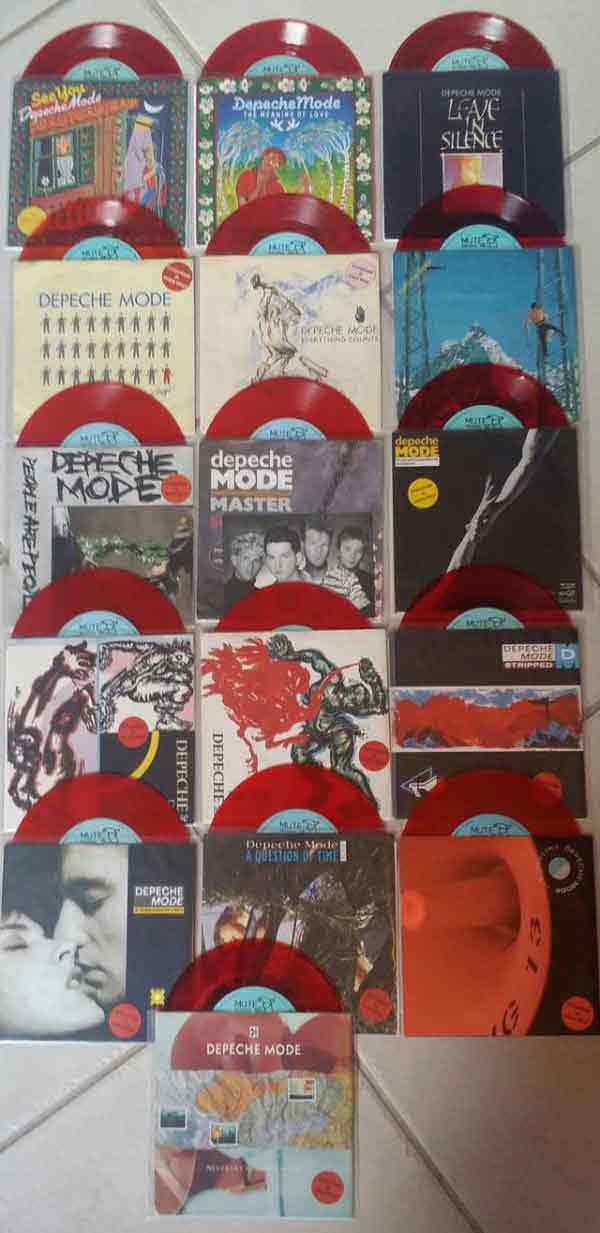 Bild der roten Erstauflagen von David Klein, Sunrise, Florida, USA Bild der roten Erstauflagen von David Klein, Sunrise, Florida, USA