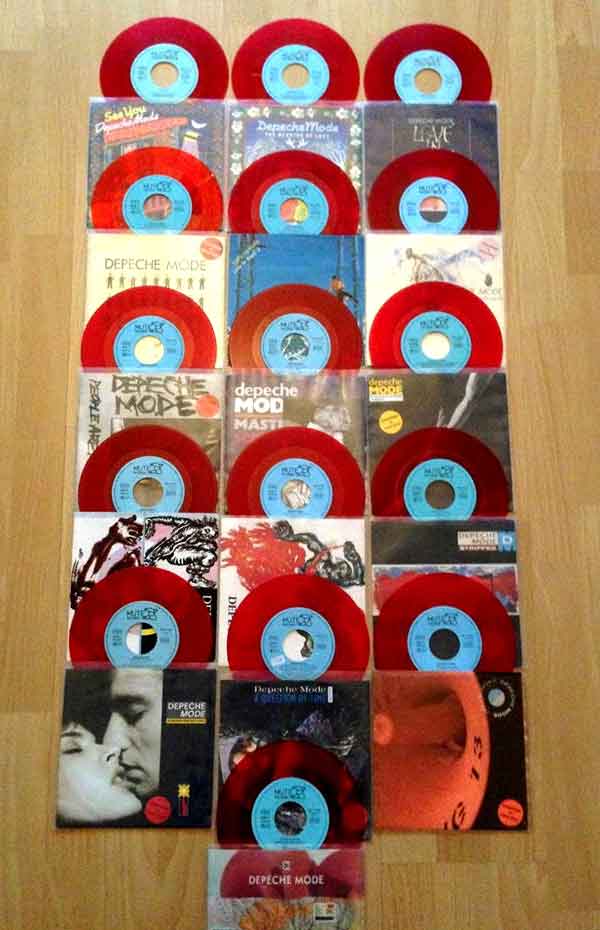 Bild der roten Erstauflagen von Steffen aka -Alan-, DE Bild der roten Erstauflagen von Steffen aka -Alan-, DE