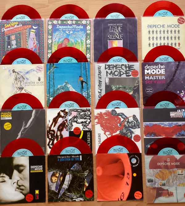 Bild der roten Erstauflagen von Jörg Merkel, Dessau, DE Bild der roten Erstauflagen von Jörg Merkel, Dessau, DE