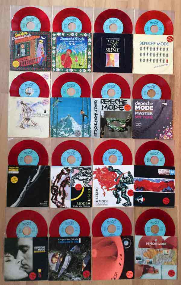 Bild der roten Erstauflagen von Stefan Bachmann (DM-72), Langnau am Albis, CH Bild der roten Erstauflagen von Stefan Bachmann (DM-72), Langnau am Albis, CH