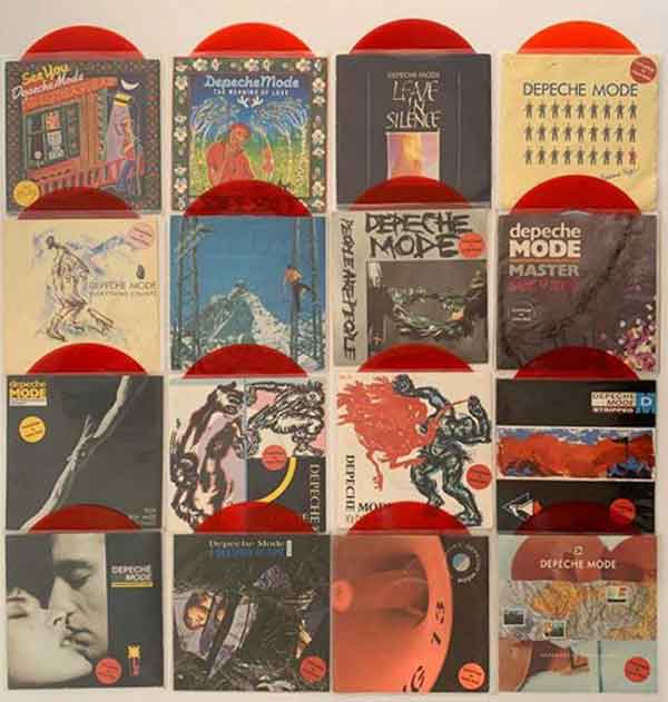 Bild der roten Erstauflagen von Kenneth Jakobsen, DK Bild der roten Erstauflagen von Kenneth Jakobsen, DK