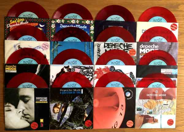 Bild der roten Erstauflagen von Paul Alder, UK Bild der roten Erstauflagen von Paul Alder, UK