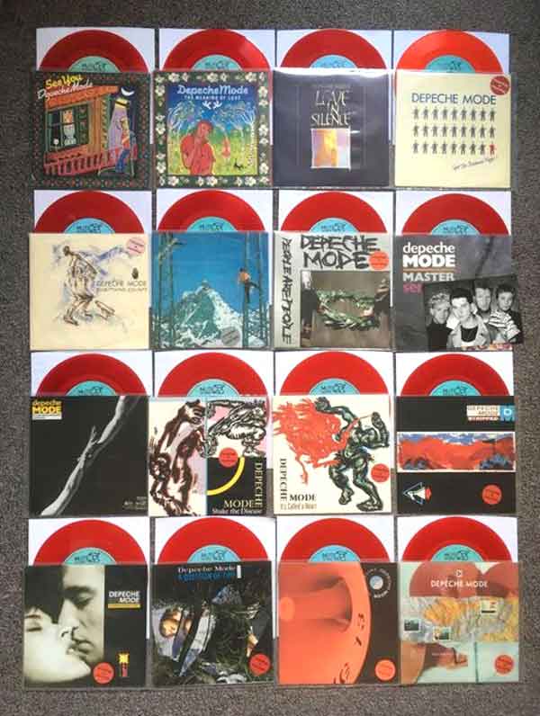 Bild der roten Erstauflagen von Scott MacFarlane, Glasgow, Scotland Bild der roten Erstauflagen von Scott MacFarlane, Glasgow, Scotland