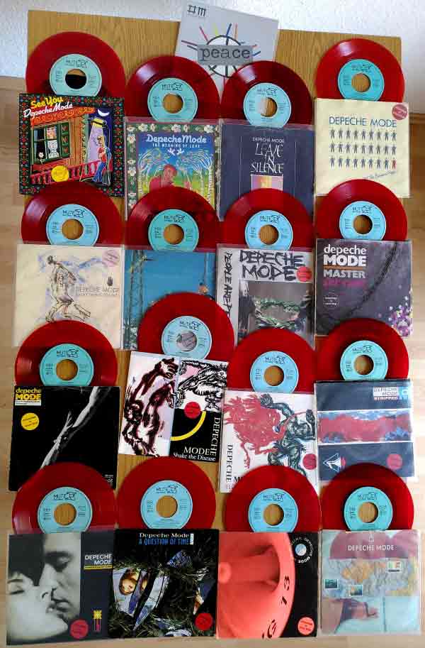 Bild der roten Erstauflagen von Carsten, Meißen, DE Bild der roten Erstauflagen von Carsten, Meißen, DE