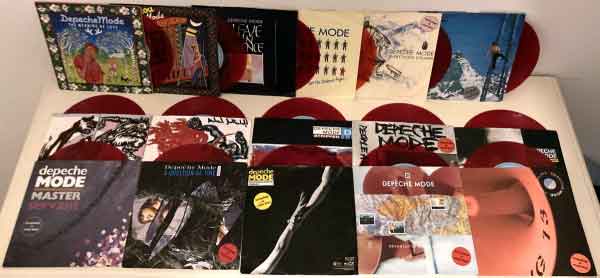 Bild der roten Erstauflagen von Patrick Joller, Geneva, CH Bild der roten Erstauflagen von Patrick Joller, Geneva, CH